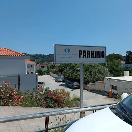 Appartamento Maya Apartments, Modern And Convenient With Private Parking