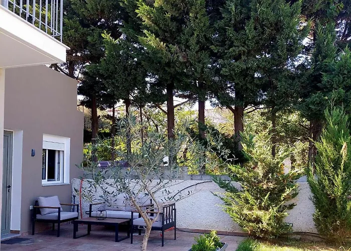 Maya Апартаменты Скиатос