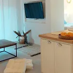 Maya Apartment