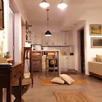 Maya Apartment