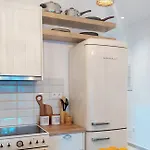 Maya Apartment *