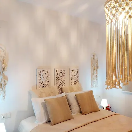 Maya Apartments, Modern And Convenient With Private Parking * Skiathos Town
