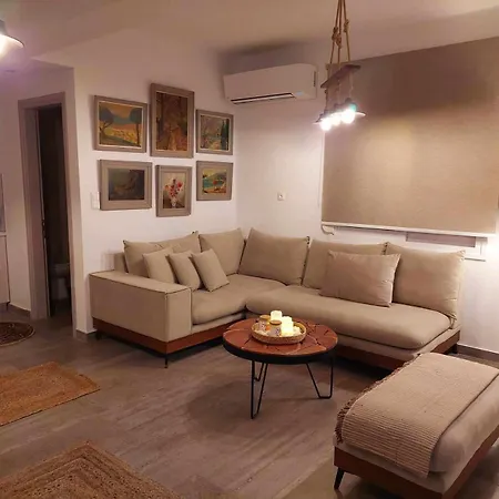 Apartment Maya Apartments, Modern And Convenient With Private Parking *