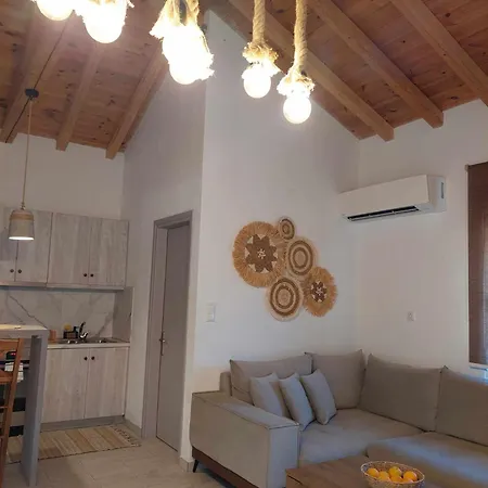 Apartment Maya Apartments, Modern And Convenient With Private Parking *