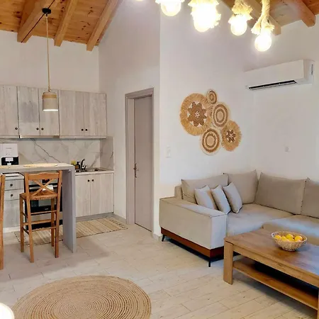 Maya Apartments, Modern And Convenient With Private Parking Apartment Skiathos Town