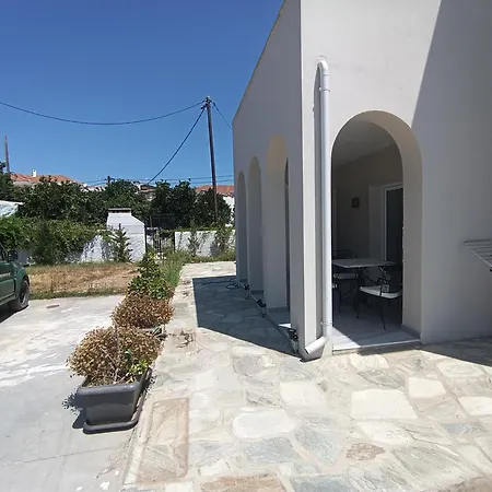 Apartment Maya Apartments, Modern And Convenient With Private Parking *